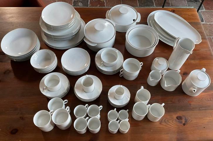 75-delig Rosental servies Thomas Medaillon, platinum versie, Huis en Inrichting, Keuken | Servies, Overige stijlen, Porselein