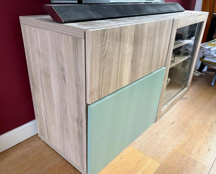 IKEA BESTÅ tv-meubel, Huis en Inrichting, Kasten | Televisiemeubels, Gebruikt, Minder dan 100 cm, 100 tot 150 cm, 25 tot 50 cm