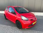 Toyota Aygo 1.0, Auto's, Voorwielaandrijving, 4 stoelen, 68 pk, Origineel Nederlands