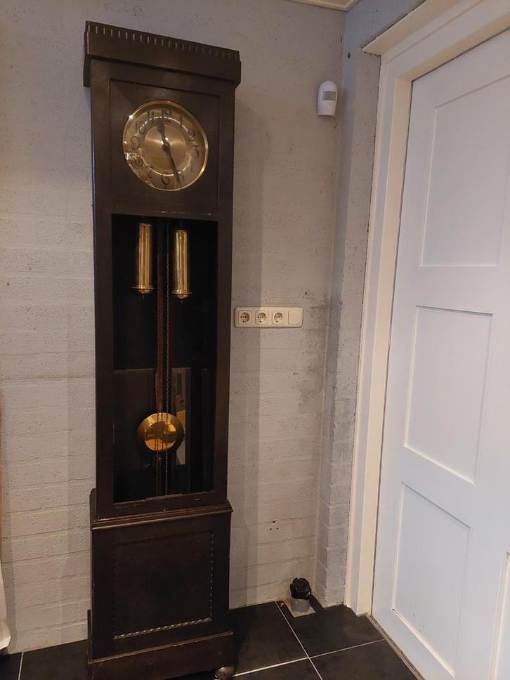 Antieke Staanklok - Werkend Koperen Uurwerk, Antiek en Kunst, Antiek | Klokken, Ophalen