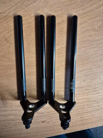 2 snag ears beschikbaar voor biedingen
