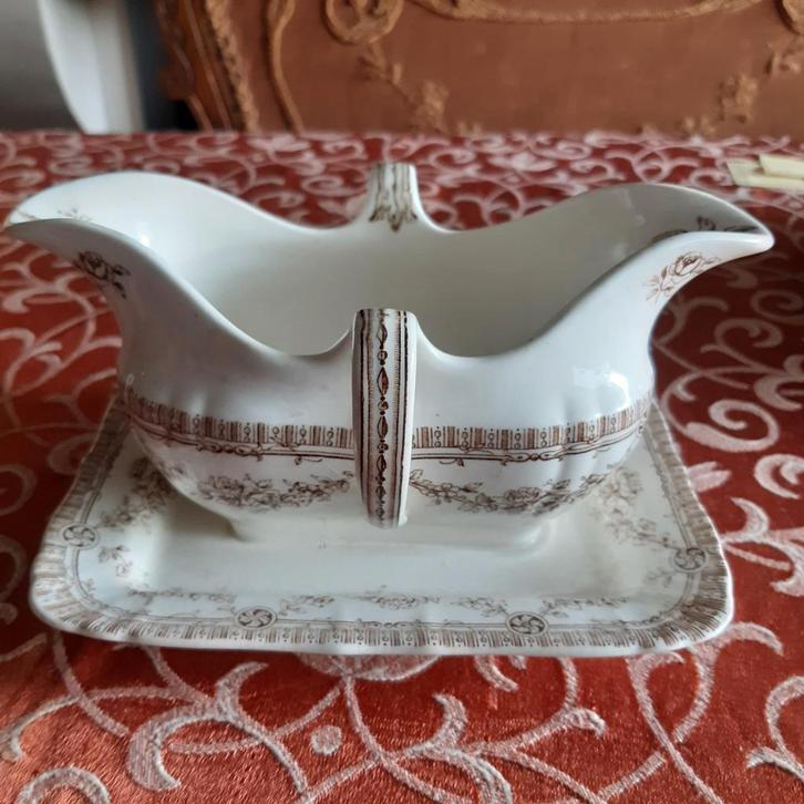 Antieke sauskom +onderbord Mintons Napier wit/bruin, Antiek en Kunst, Antiek | Servies los, Verzenden