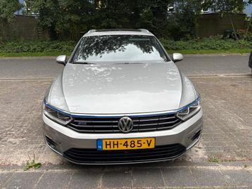 Volkswagen Passat 1.4 TSI 160KW GTE Phev VAR Dsg6 2015 Grijs beschikbaar voor biedingen