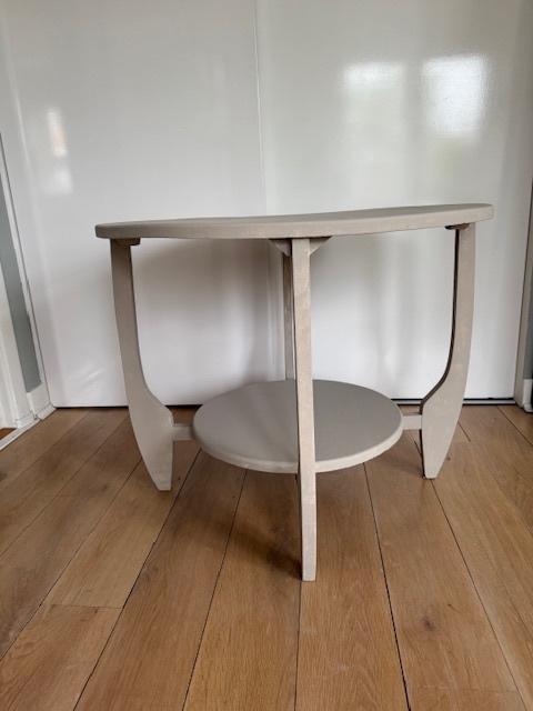 Taupe Art deco taupekleurige tafel uit de jaren 30, Huis en Inrichting, Tafels | Bijzettafels, Zo goed als nieuw, Rond, 60 cm of meer