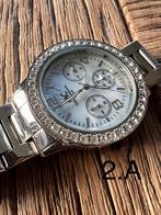 Stoer MC horloge met Strass, stijlvol Anne Klein horloge, Sieraden, Tassen en Uiterlijk, Horloges | Dames, Met strass, Gebruikt