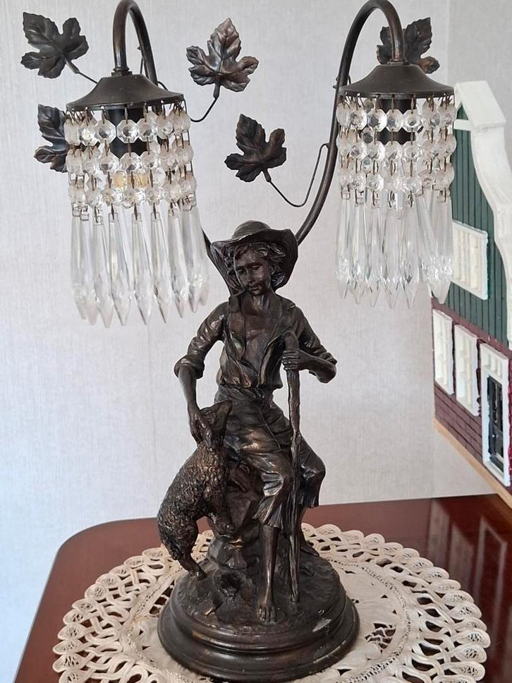 Antieke bronzen lamp met kristallen, Antiek en Kunst, Antiek | Lampen, Ophalen of Verzenden