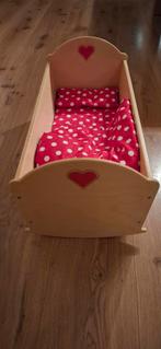Schommel poppen bedje met kussen en dekentje, Kinderen en Baby's, Speelgoed | Poppen, Ophalen, Nieuw, Babypop