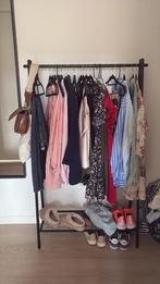 Black metal clothes rack with shoe shelf, Ophalen, Zo goed als nieuw