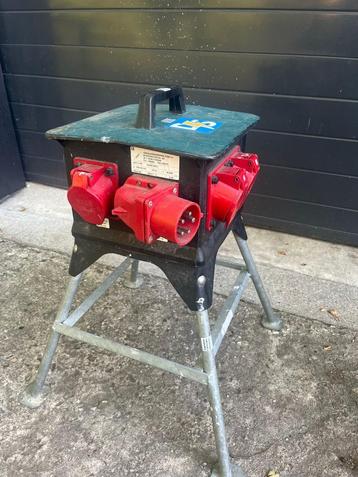  diverse stroomverdelers/paddenstoelen  32amp beschikbaar voor biedingen