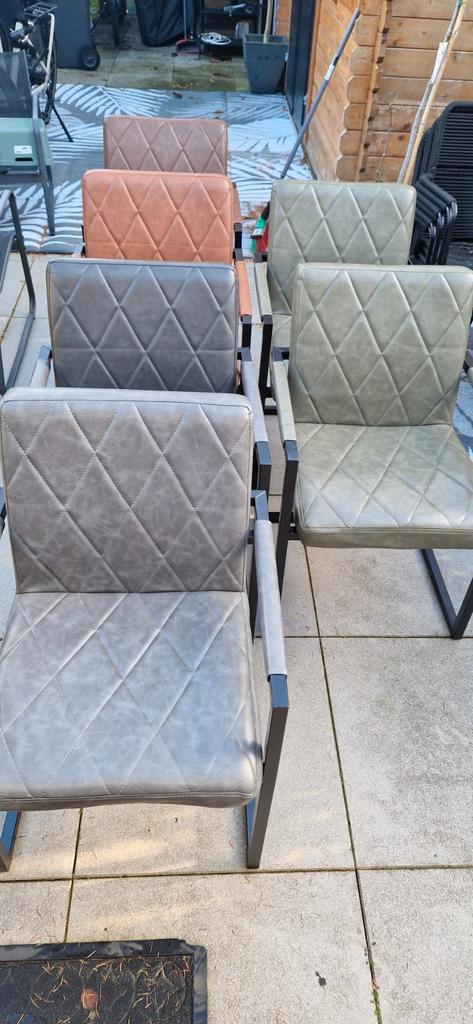 Set van eetkamerstoelen met armleuning, Antiek en Kunst, Antiek | Meubels | Stoelen en Banken, Ophalen of Verzenden