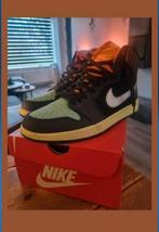 Jordan 1 maat 42 limited edition, Ophalen of Verzenden, Zo goed als nieuw
