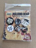 Button set The Walking Dead tv serie officiële AMC uitgifte, Verzamelen, Film en Tv, Overige typen, Tv, Ophalen of Verzenden, Zo goed als nieuw