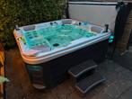 Jacuzzi gebruikt Wellis Spa Everest PeakLine 5-pers Europees, Verzenden, Zo goed als nieuw, Pomp