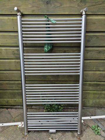 RVS radiatorhandoek design beschikbaar voor biedingen
