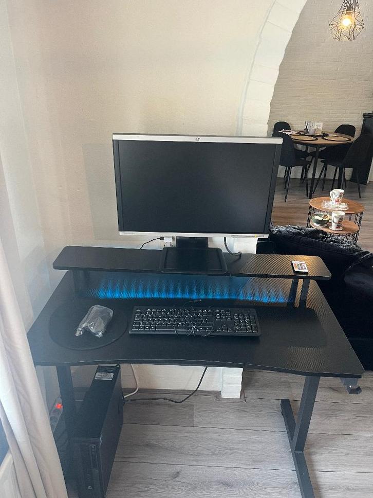 HP Elitedesk 800 G1 SFF, inclusief gametafel, Computers en Software, Desktop Pc's, Refurbished, 3 tot 4 Ghz, SSD, 8 GB, Met monitor