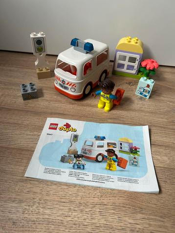 Lego Duplo 10447 Ambulance - Zo Goed Als Nieuw! beschikbaar voor biedingen