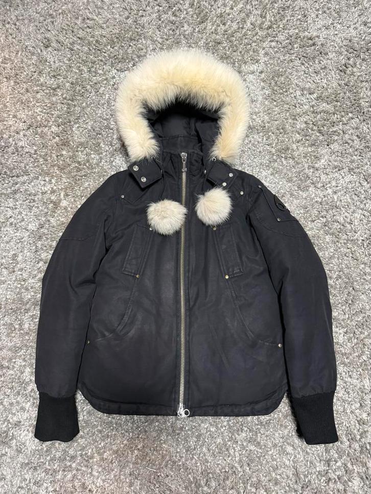 Moose Knuckles parka dames, Kleding | Dames, Jassen | Winter, Zo goed als nieuw, Maat 42/44 (L), Zwart, Ophalen of Verzenden