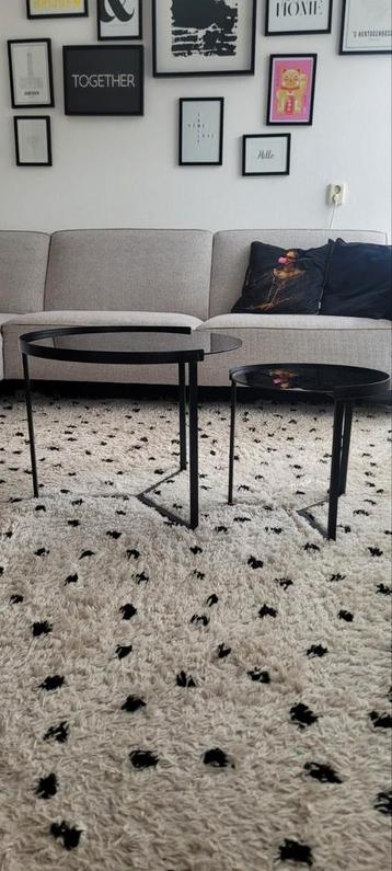 Twee vintage bijzettafels