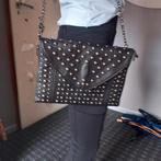 NIEUWE schoudertas met studs, Ophalen of Verzenden, Nieuw, Schoudertasje