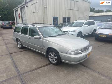 Volvo V70 2.4 Europa Inruil Mogelijk [Youngtimer ] beschikbaar voor biedingen