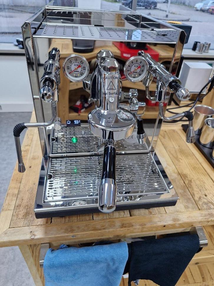 ECM Synchronika II Oled Espresso Machine onderhoud, Witgoed en Apparatuur, Koffiezetapparaten, Nieuw, Gemalen koffie, Koffiebonen