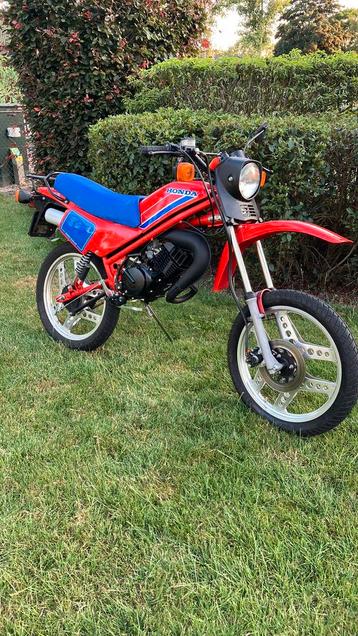 Honda mt5 mt8 met kenteken beschikbaar voor biedingen