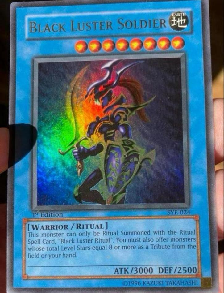 Yu-Gi-Oh! Black Luster Soldier SYE-024 1st Ed Old US Print !, Hobby en Vrije tijd, Verzamelkaartspellen | Yu-gi-Oh!, Gebruikt