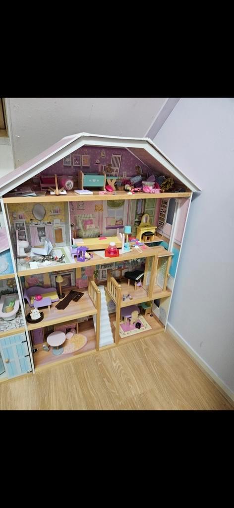 Poppenhuis Kidkraft weinig gebruikt, Kinderen en Baby's, Speelgoed | Poppenhuizen, Zo goed als nieuw, Ophalen