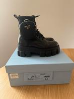 Originele Prada Monolith Boots maat 37, Kleding | Dames, Schoenen, Ophalen of Verzenden, Zo goed als nieuw, Zwart