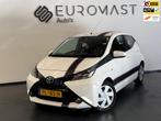 Toyota Aygo 1.0 VVT-i x-play Airco Camera Cruise Nap Nieuwe, Voorwielaandrijving, Stof, Euro 6, 4 stoelen