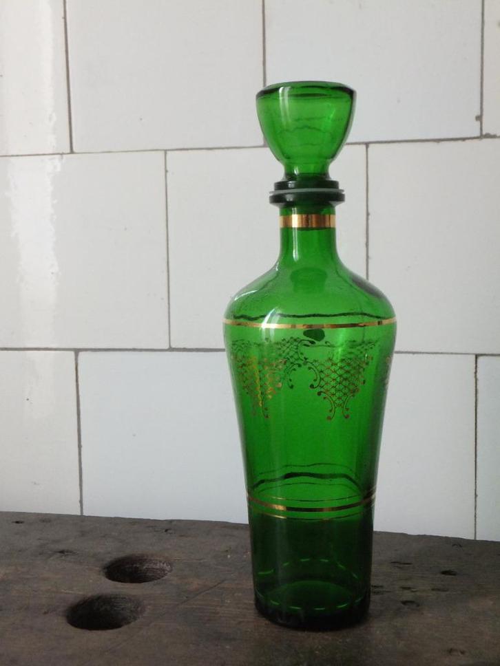 vintage karaf made in italy groen glas goud verguld elegant, Antiek en Kunst, Antiek | Glas en Kristal, Verzenden