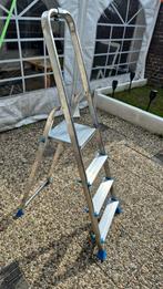 Opvouwbare aluminium trap, Ophalen of Verzenden, Zo goed als nieuw, Ladder, Opvouwbaar of Inschuifbaar