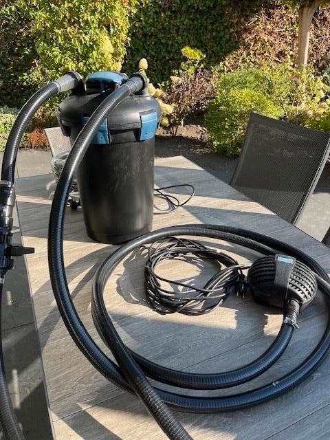 Oase Biopress 4000 Vijverfilter met FP 1500 -pomp en filter, Tuin en Terras, Vijver-toebehoren, Zo goed als nieuw, Vijverpomp