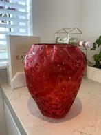 Aardbei vaas Xenos groot, Huis en Inrichting, Ophalen of Verzenden, Minder dan 50 cm, Rood, Glas