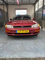 Toyota Camry 2.2 I GL 1995 Rood AIRCO NIEUW APK CRUISE, Auto's, Toyota, Voorwielaandrijving, 65 €/maand, 136 pk, Beige