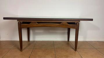 Vintage Louis van Teeffelen Salontafel Webe '60 beschikbaar voor biedingen