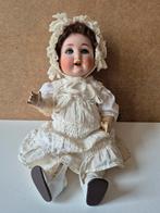 Antieke porseleinen pop., Verzamelen, Poppen, Ophalen of Verzenden, Zo goed als nieuw, Pop