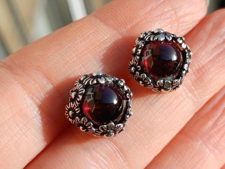 Vanoli 925 zilver oorbellen oorknopjes granaat madelief, Sieraden, Tassen en Uiterlijk, Oorbellen, Nieuw, Knopjes of Stekers, Zilver