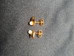 Gouden oorbellen 18 karaat, Ophalen of Verzenden, Zo goed als nieuw, Knopjes of Stekers, Goud