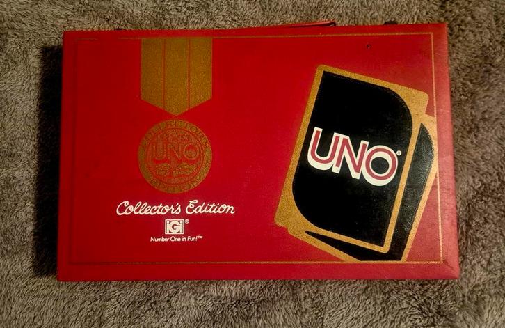 UNO 10th ANNIVERSARY COLLECTOR'S EDITION in CASE  1982r., Hobby en Vrije tijd, Gezelschapsspellen | Bordspellen, Zo goed als nieuw
