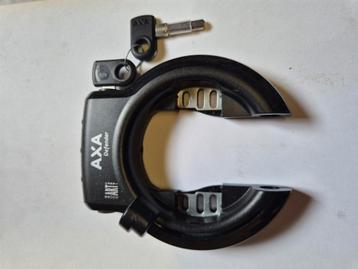Nieuw AXA Defender Ringslot met 2 Sleutels beschikbaar voor biedingen