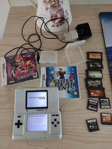 Japanse Nintendo DS zilverkleurig met spellen  beschikbaar voor biedingen