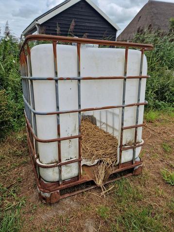 IBC schuilhut  beschikbaar voor biedingen