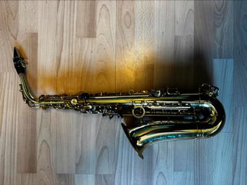 Mendini Saxofoon  beschikbaar voor biedingen