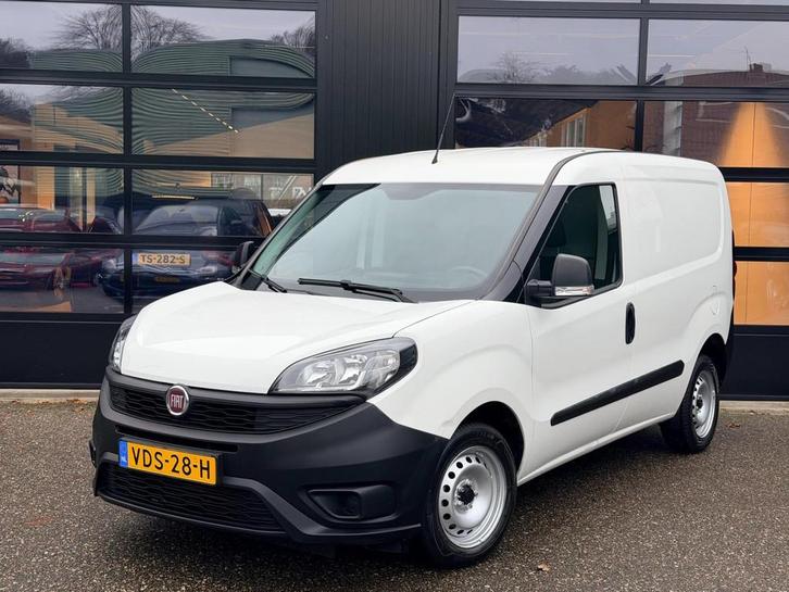 Fiat Doblò Cargo 1.6 MJ L1H1 Navigatie 1e eigenaar 2020, Auto's, Bestelauto's, Bedrijf, Te koop, ABS, Airbags, Airconditioning