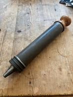 Antieke vetspuit met houten handvat - Gereedschap en Instrum, Antiek en Kunst, Ophalen of Verzenden