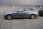 BMW 5-serie Touring 520i Business Edition Plus Autom Leder S, Te koop, Zilver of Grijs, Benzine, Gebruikt