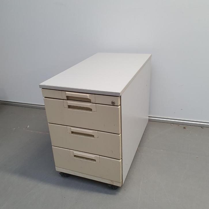 Ladekast met 4 laden - 61x42x77 cm, Huis en Inrichting, Kasten | Ladekasten, Gebruikt, Minder dan 100 cm, 25 tot 50 cm, Kunststof