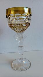 Zwaar kristallen wijnglas met nimf., Ophalen of Verzenden