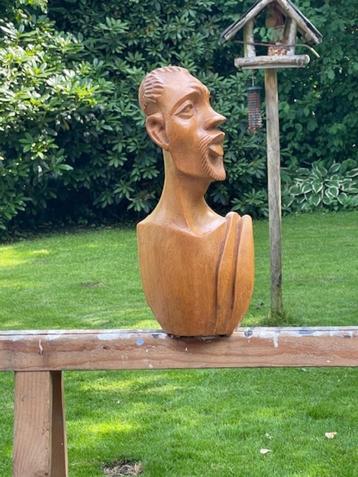 Houten vintage buste man met baard. Beeld hout hoofd man  beschikbaar voor biedingen